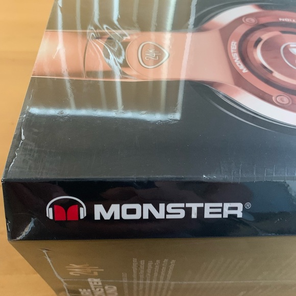 Monster 24K Professional DJ-Style Headphones (Rose Gold) - Picture 4 of 7